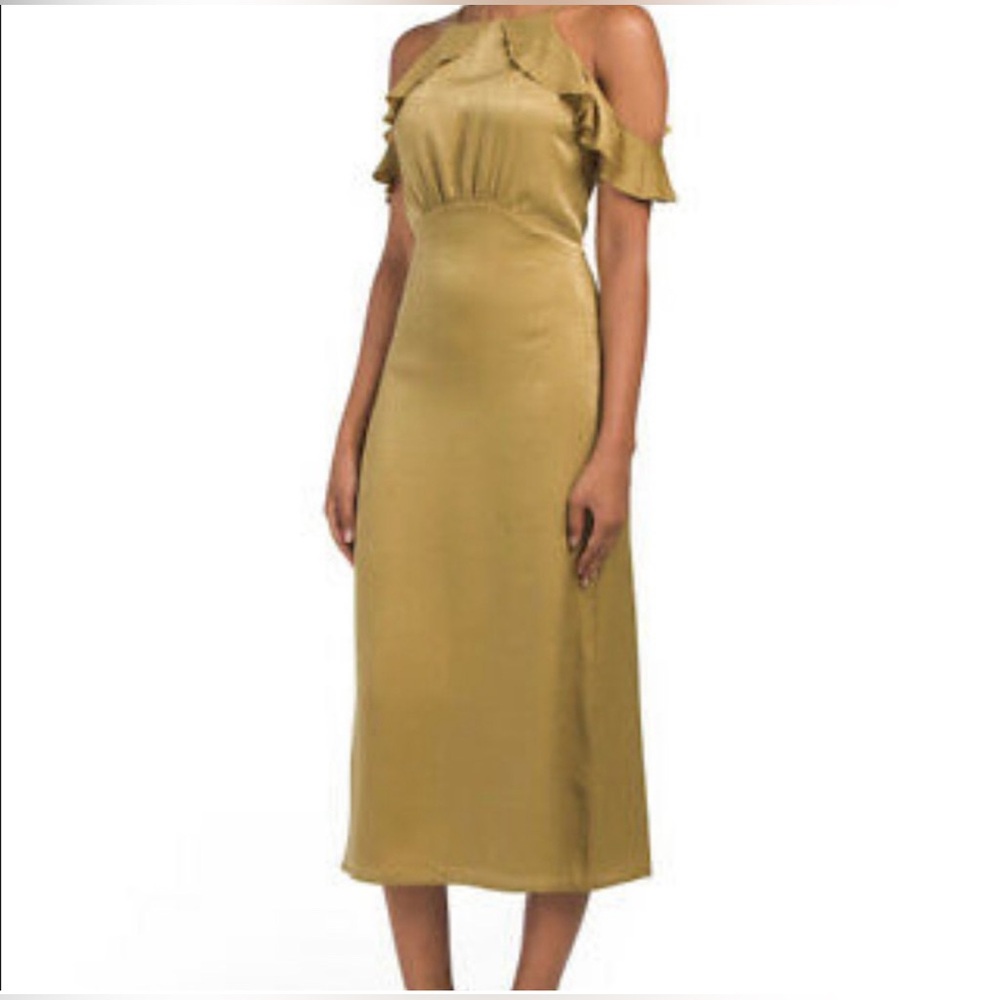 Donna Mizani Flutter Sleeve Halter Midi Dress